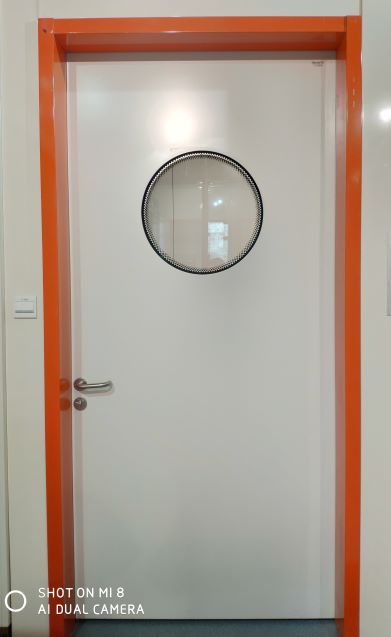 平開(kāi)式氣密門安裝